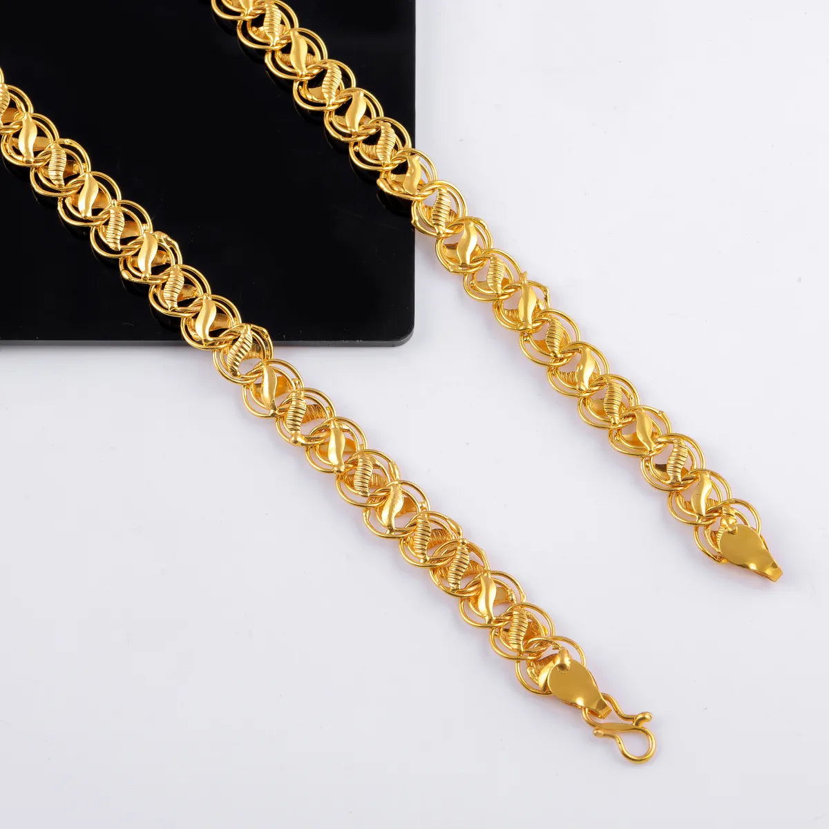 22K Gold Traditional Indian Lotus Chain