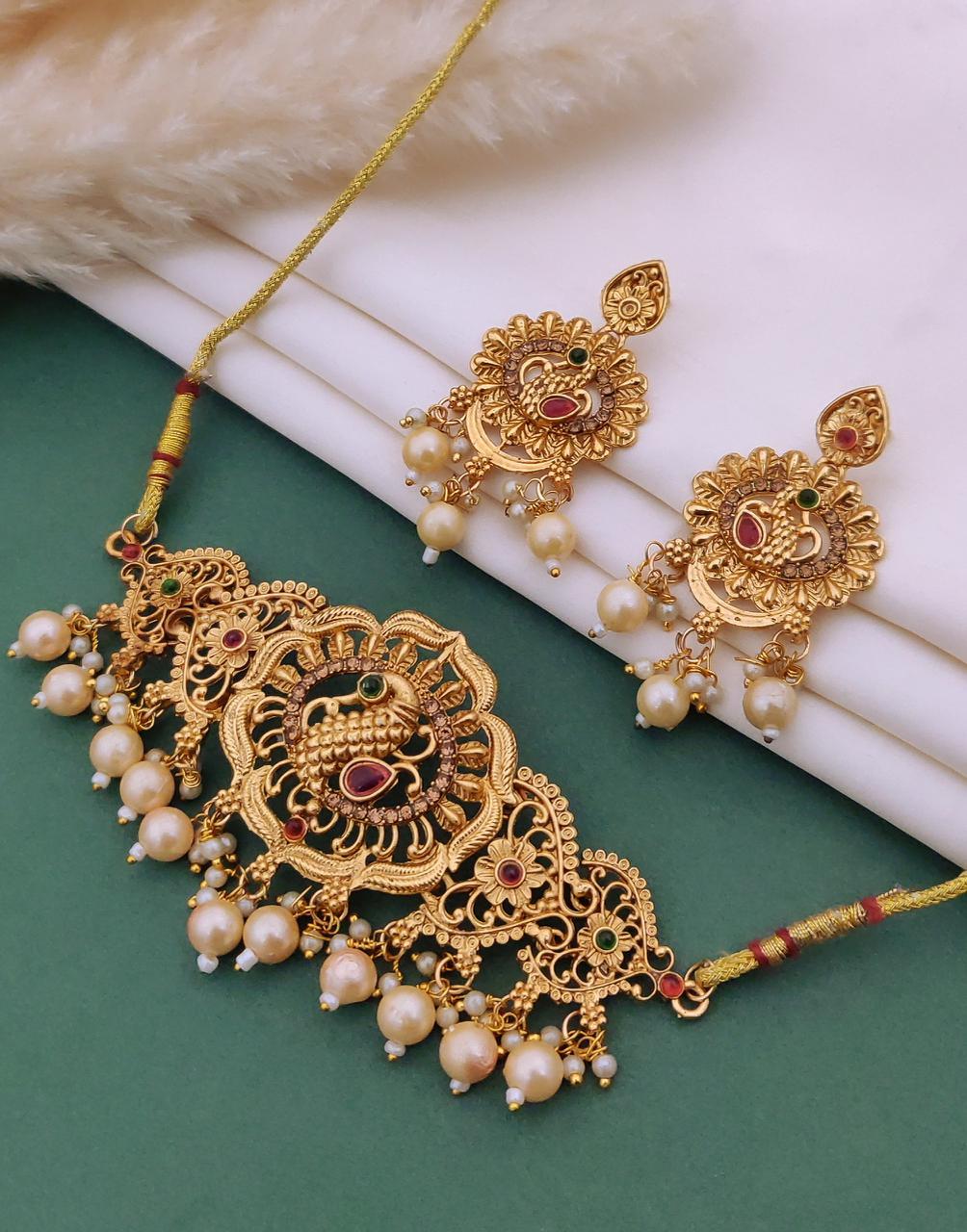 Elegant Peacock Pearl Necklace Set